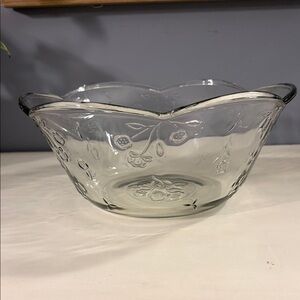 Vintage Anchor Hocking Clear Pressed Glass Serving Bowl with Floral Motif